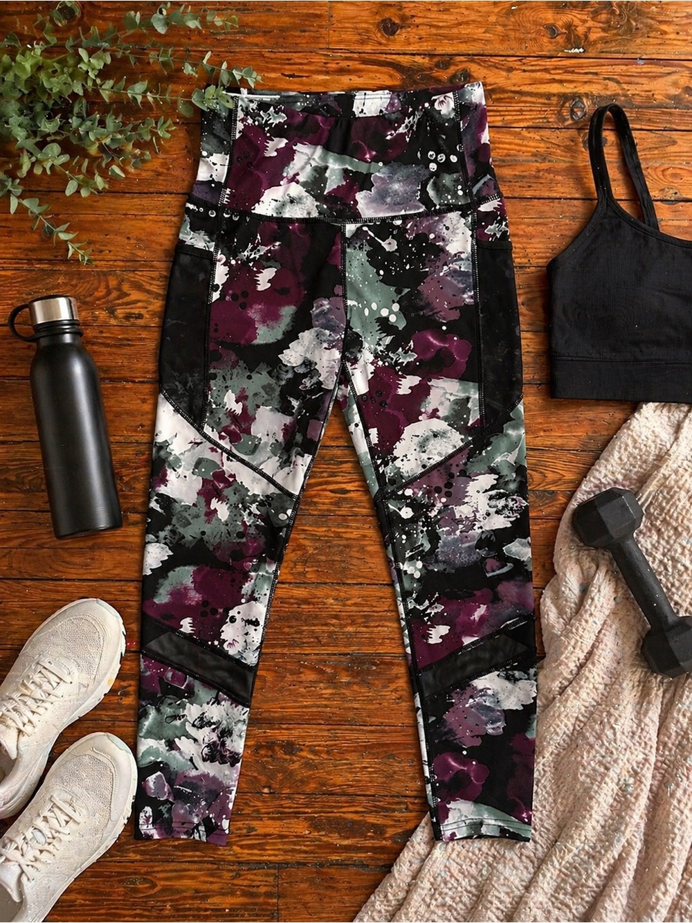 Camo Running Yoga Pants • Pockets • Black Green Maroon